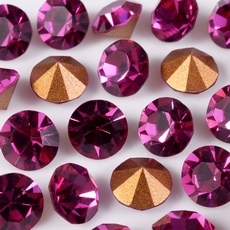 Strass Oktant® base cônica Fuchsia SS26 = 5,6mm