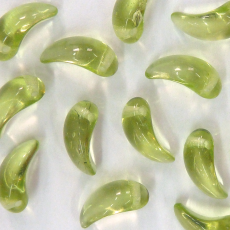 Conta de Vidro Preciosa® Ornela Folha Dentinho Olivine Transparente (50400) 6x16mm
