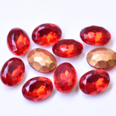 Strass Oval Preciosa base conica Light Siam 8x6mm