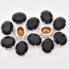 Strass Oval Engrampado para costura Preciosa Jet Prateado 12x10mm