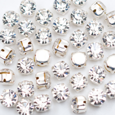 Strass Engrampado para costura Supreme Cristal Prateado SS16 = 3,80mm