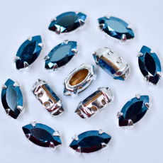 Strass Navete Engrampado para costura Preciosa Cristal Metallic Blue Niquel 10x5mm