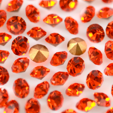 Strass Mc Chaton Preciosa® art. 431 11 111 base cônica Hyacinth SS6,5 = PP14 = 2mm