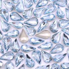 Strass Gota Supreme art. 8017 base cônica Light Safira 13x7,8mm