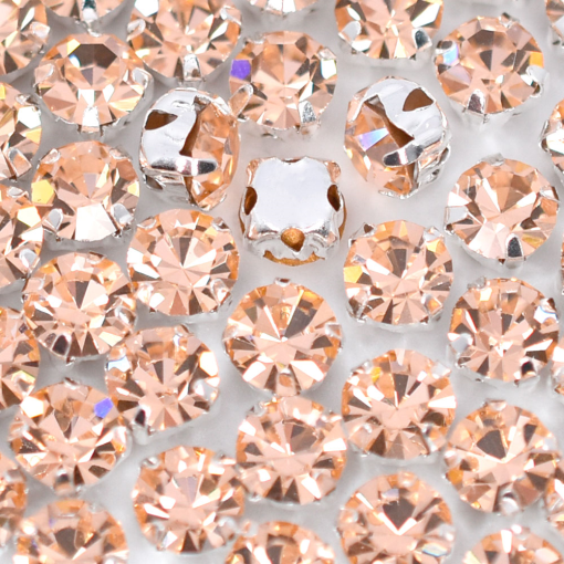 Strass Engrampado para costura Collection Czech Crystal Light Peach Prateado SS24  5,2mm