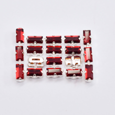 Baguete Engrampado Prateado para costura Cristais Preciosa Siam 5x2,5mm