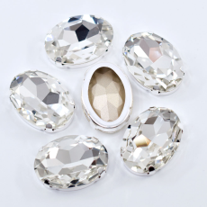 Oval Engrampado Prateado Supreme para costura Cristal 18x13mm