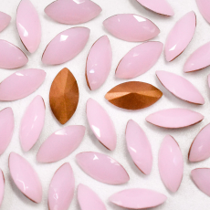 Strass Navete Sparkling art. 4231 base conica Rose Alabaster 8x4mm