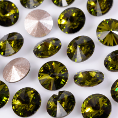 Strass Rivolli Sparkling art. 1122 base conica Olivine SS29  6,2mm