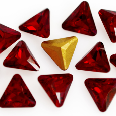 Strass Triangulo Sparkling art. 4722 base conica Siam 6mm