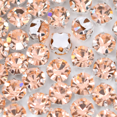 Strass Engrampado Prateado para costura Collection Czech Crystal Light Peach SS39 = 8,2mm