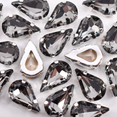 Strass Gota Engrampado Prateado para costura Supreme Black Diamond 13x7,8mm