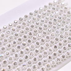 Fio de Strass Plástico Branco 2 Tiras Preciosa® art. 81 Cristal SS12 = PP24 = 3mm