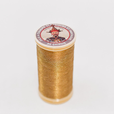 Linha Fil Au Chinois A Coudre Dourado Metal (103) 40 Denier= 0,35mm