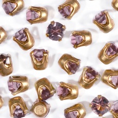 Strass Engrampado na garra para costura LDI Cristais® Light Ametista Latão SS17=PP32= 4,00mm